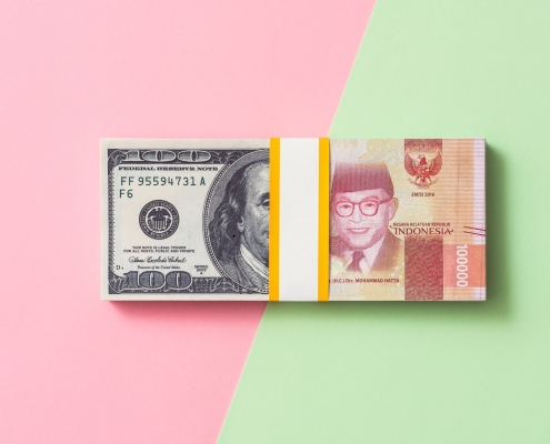 dollar naik